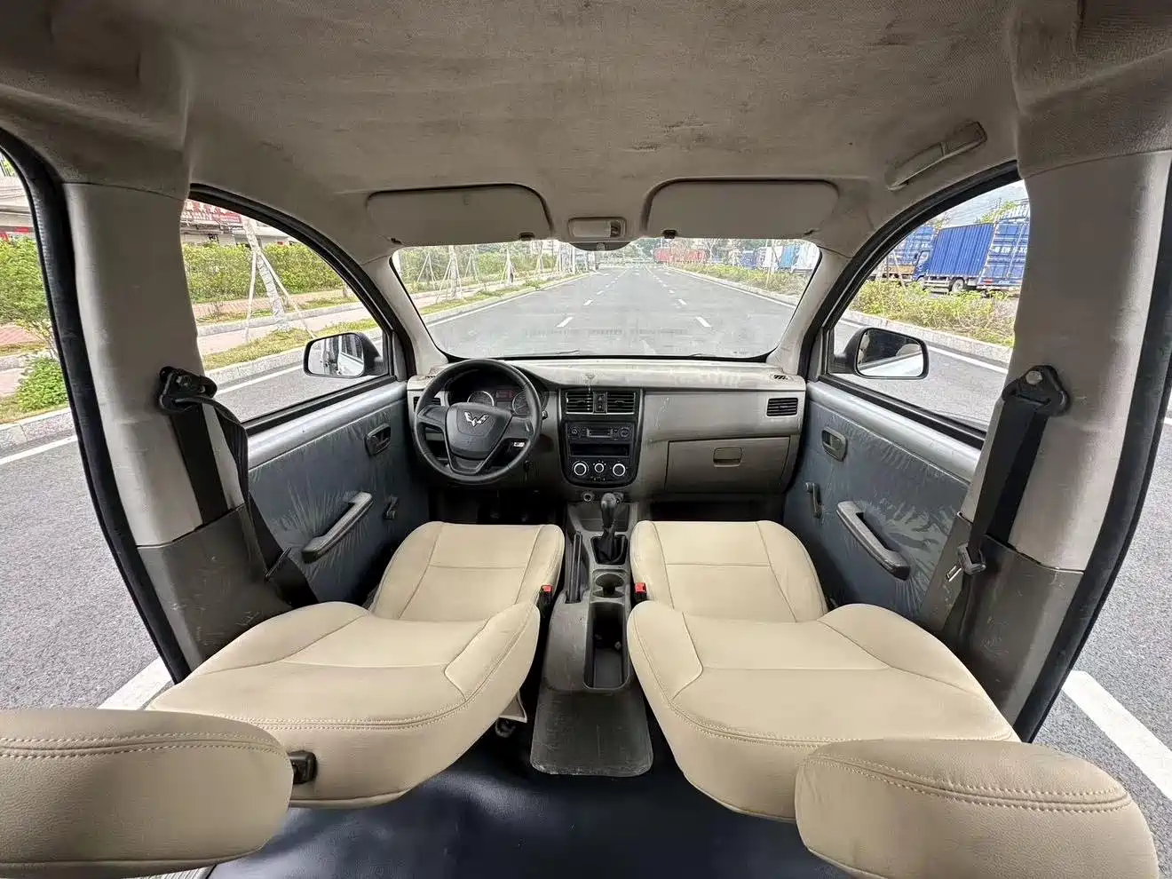 Photo 12 - Wuling Motors Wuling Rongguang V