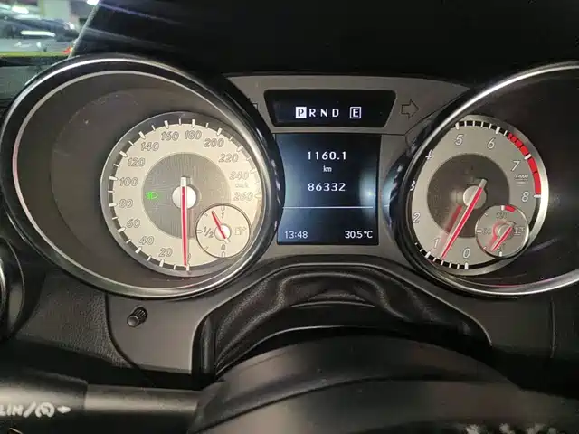 Mercedes-Benz SLK-Class 2011 SLK 200 Fashion — фото 4