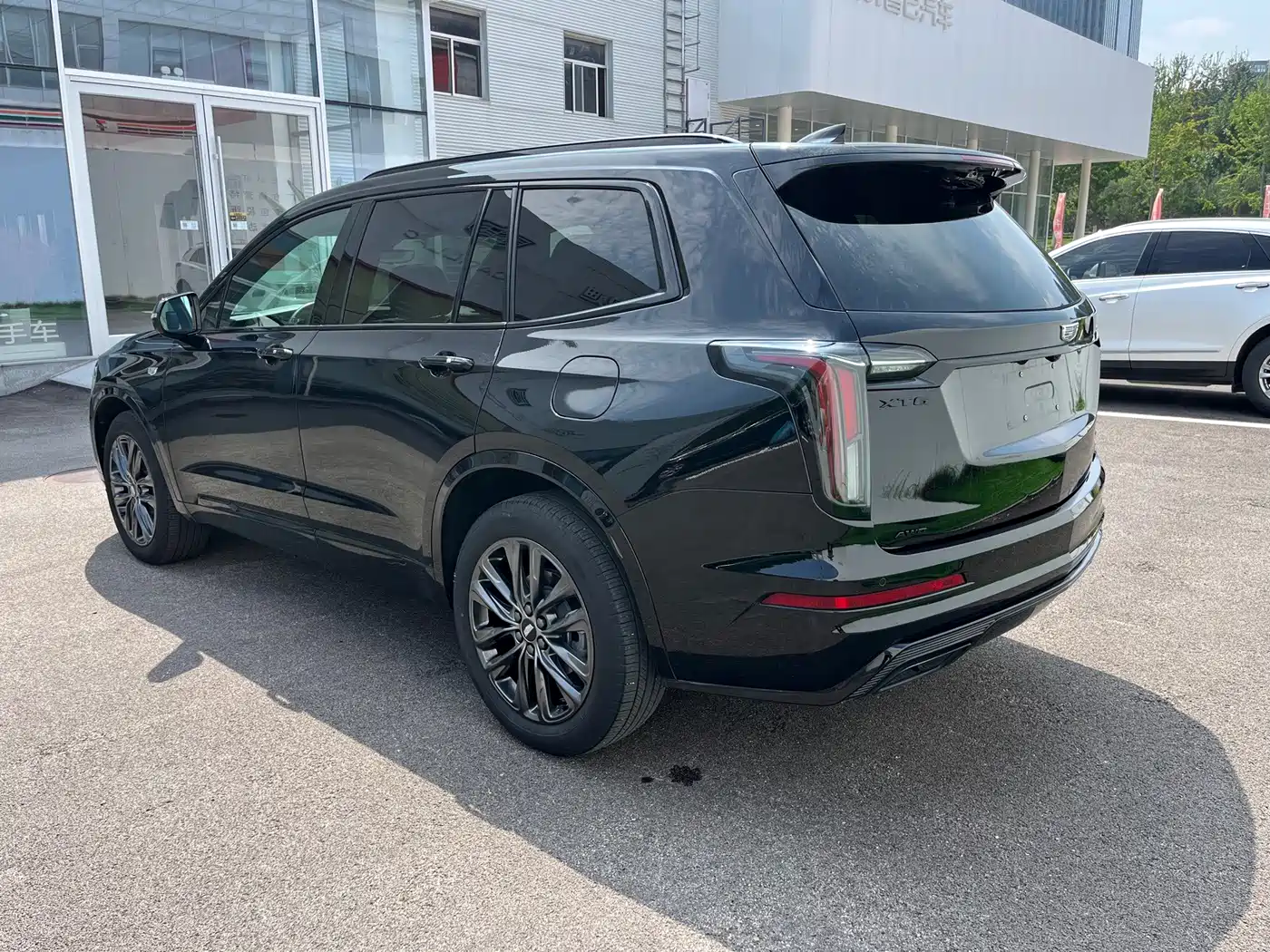 Cadillac XT6 2024 2025 2.0T 6-Seater AWD Executive Black Label Edition