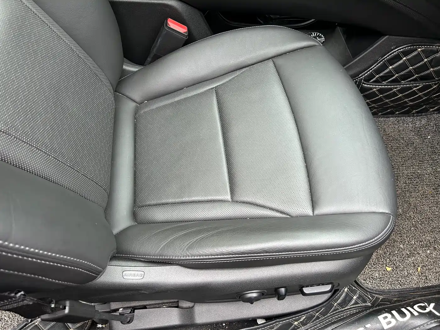 Buick Enclave 2022 652T 4WD Premium 7-Seater фото 12