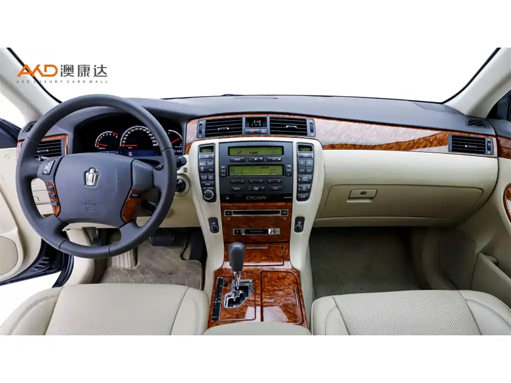 Toyota Crown 2007 2.5L Royal Special Edition фото 5