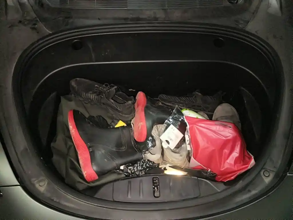 Photo 9 - Tesla Model 3