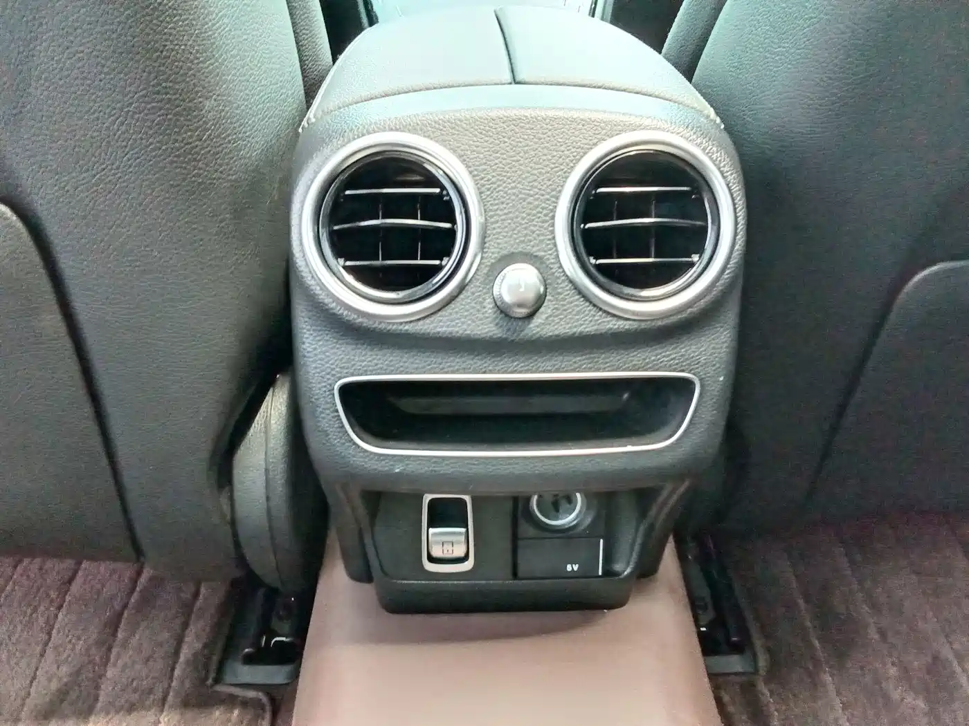 Фото 14 - Mercedes-Benz C-Class