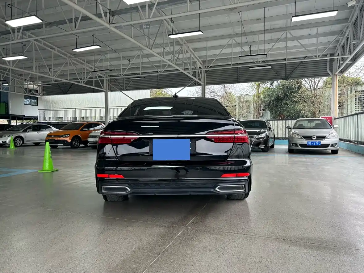 Audi A6L 2019 45 TFSI quattro Premium Dynamic фото 9
