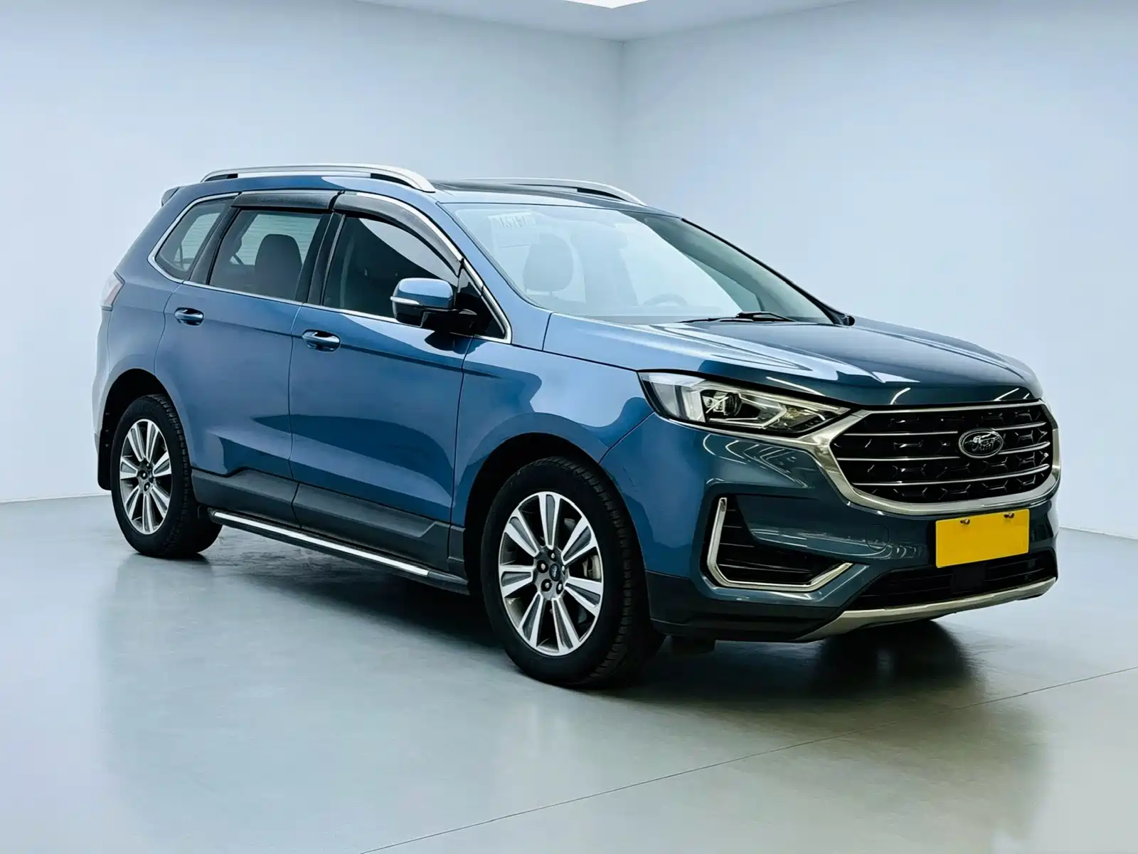 Фото 3 - Ford Edge