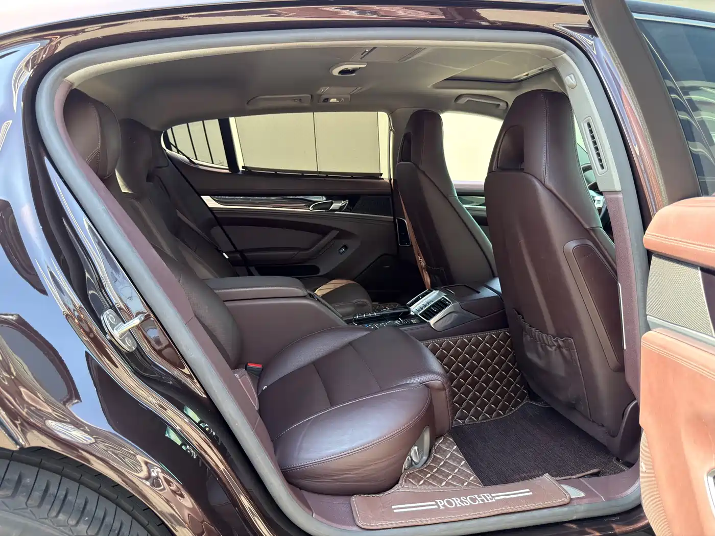 Porsche Panamera 2014 Panamera Executive 3.0T фото 11