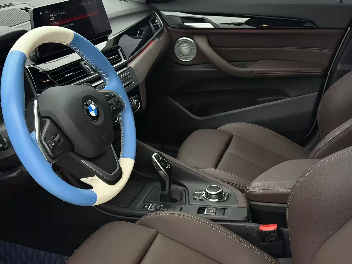 BMW X1 2022 sDrive20Li Fashion фото 22