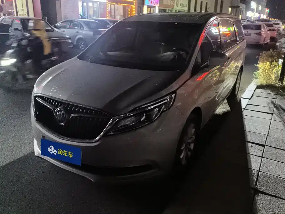 Buick GL8 2018 — пригон из Китая