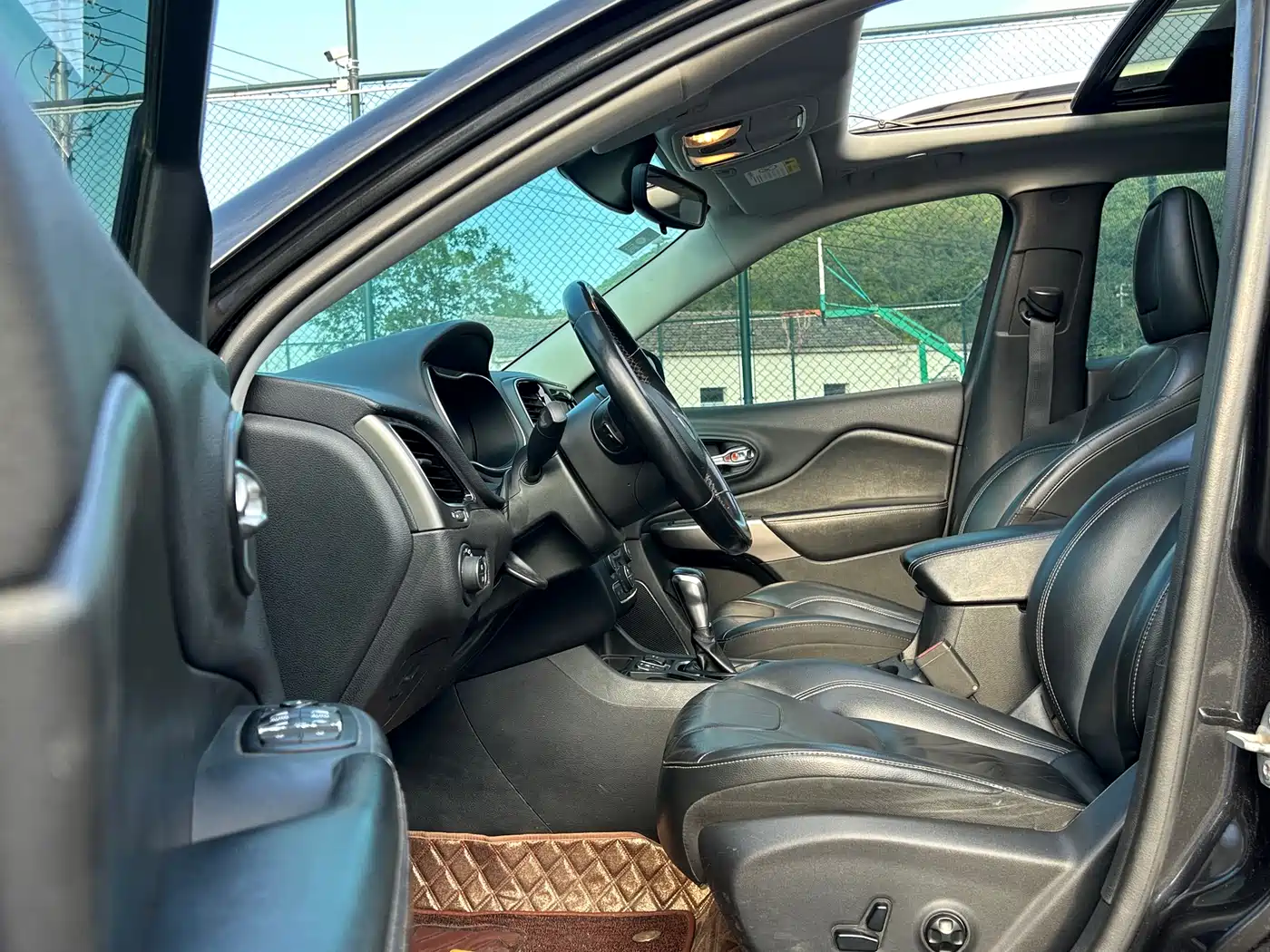 Jeep Cherokee 2019 2019 2.0T 2WD Smart Edition China V