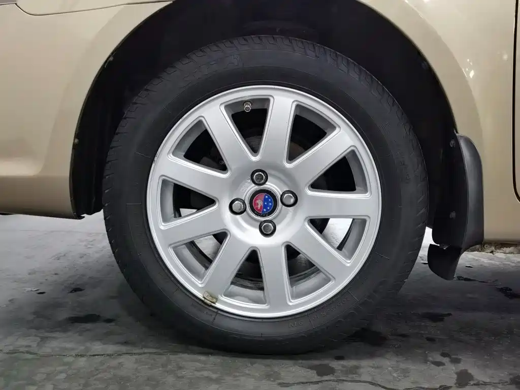 Geely Hai Jing 2012 2011 Energy-saving Edition 1.5L Manual Standard