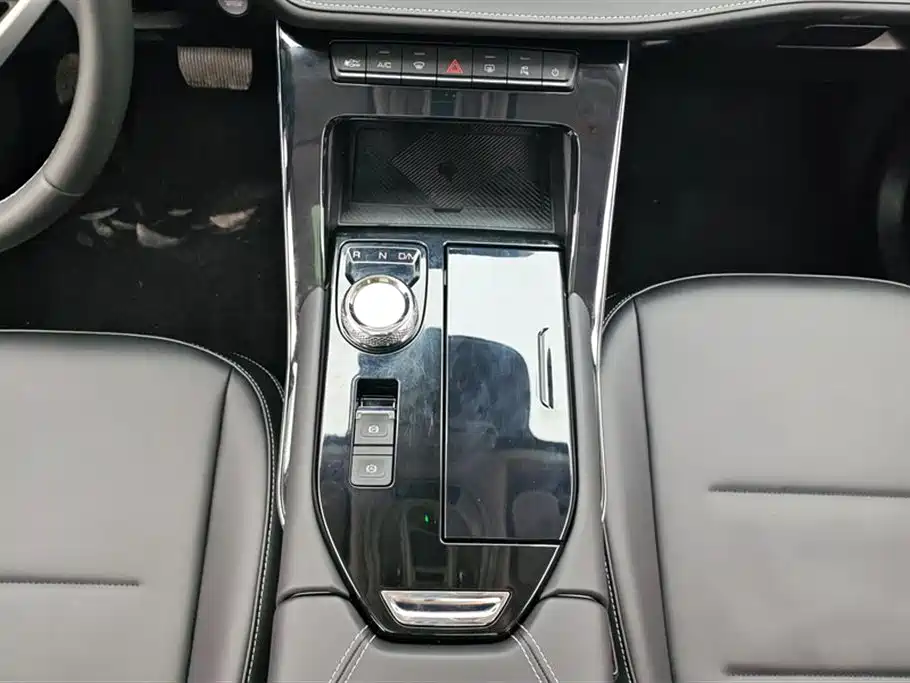 Haval H6 2024 Model 1.5T 2WD Classic Edition фото 16