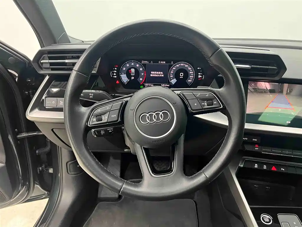 Audi A3 2023 A3L Limousine 35 TFSI Fashion Elegance фото 3