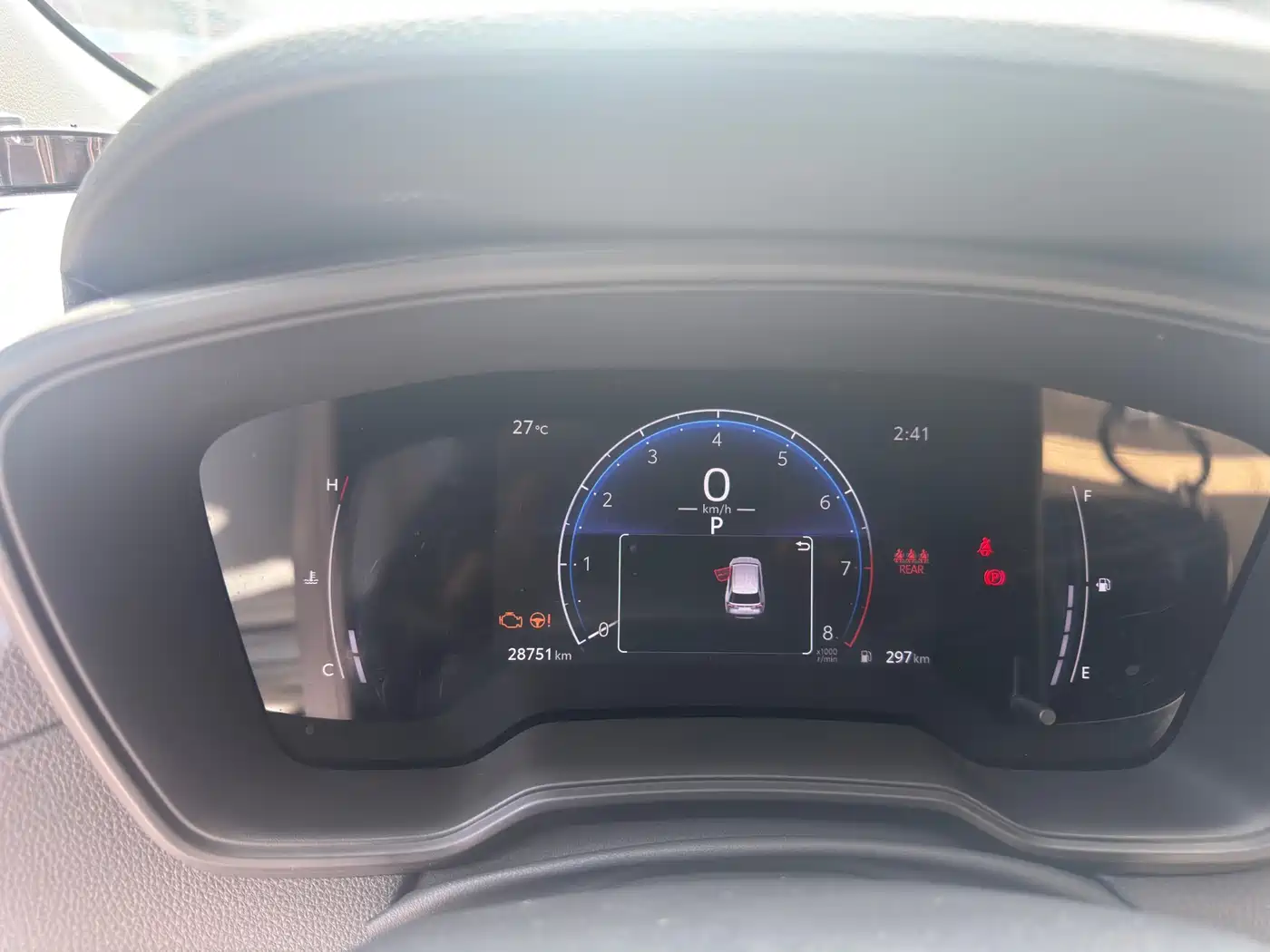 Toyota Frontlander 2023 2.0L CVT Elite Edition фото 9