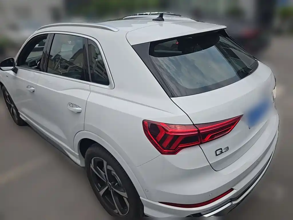 Audi Q3 2025 2025 quattro 45th Anniversary Edition 35TFSI Fashion Dynamic