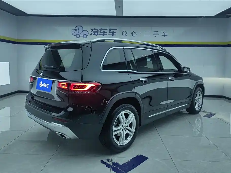Mercedes-Benz GLB 2022 Model GLB 200 Dynamic Edition фото 3