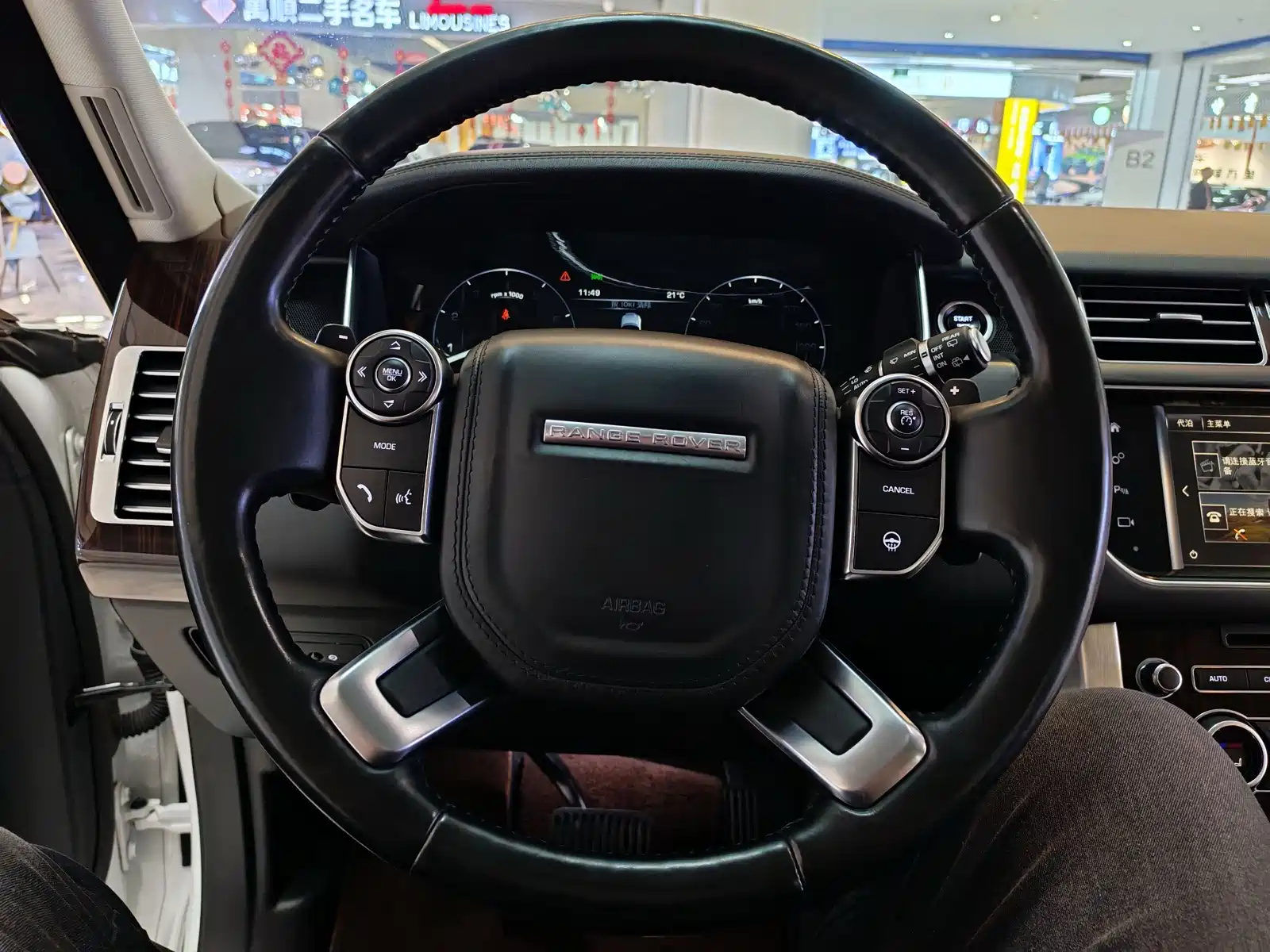 Фото 13 - Land Rover Range Rover