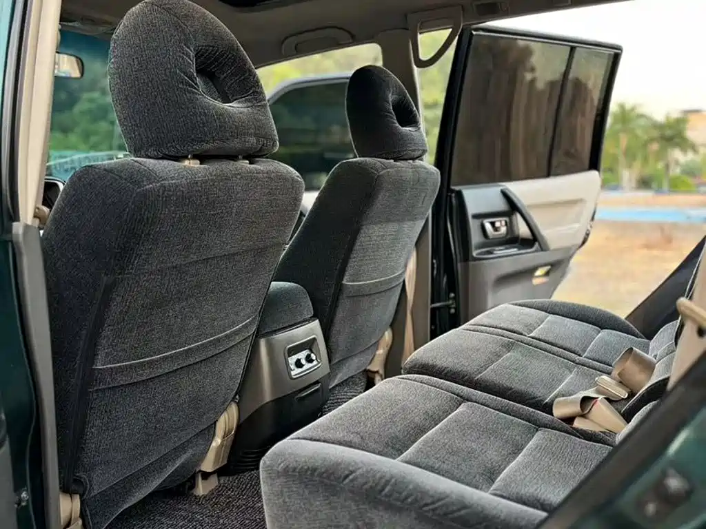 Mitsubishi Pajero 2003 2004 Model V73 3.0L GLS
