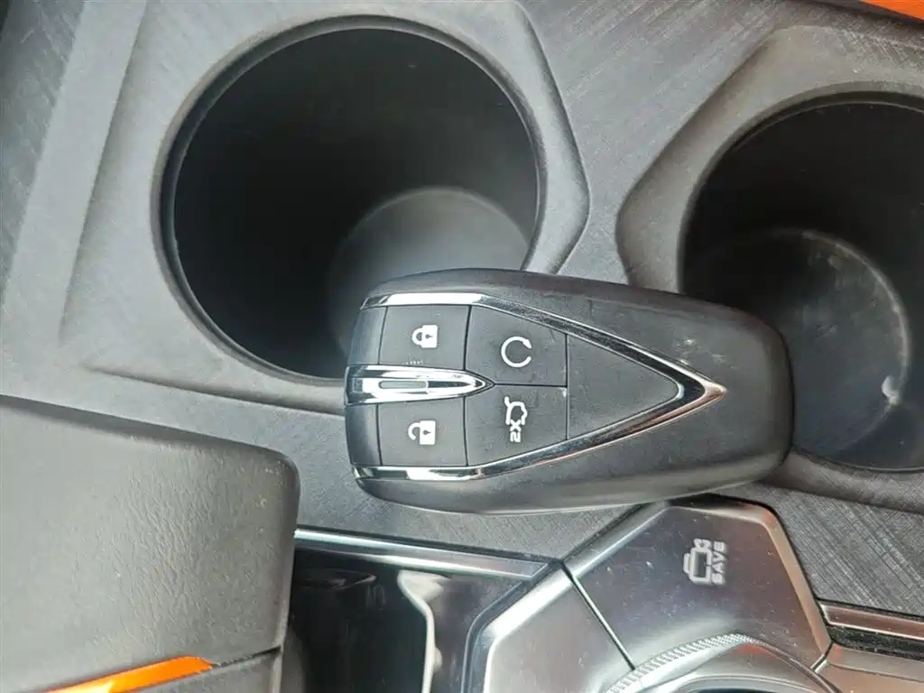 CHANGAN UNI-V