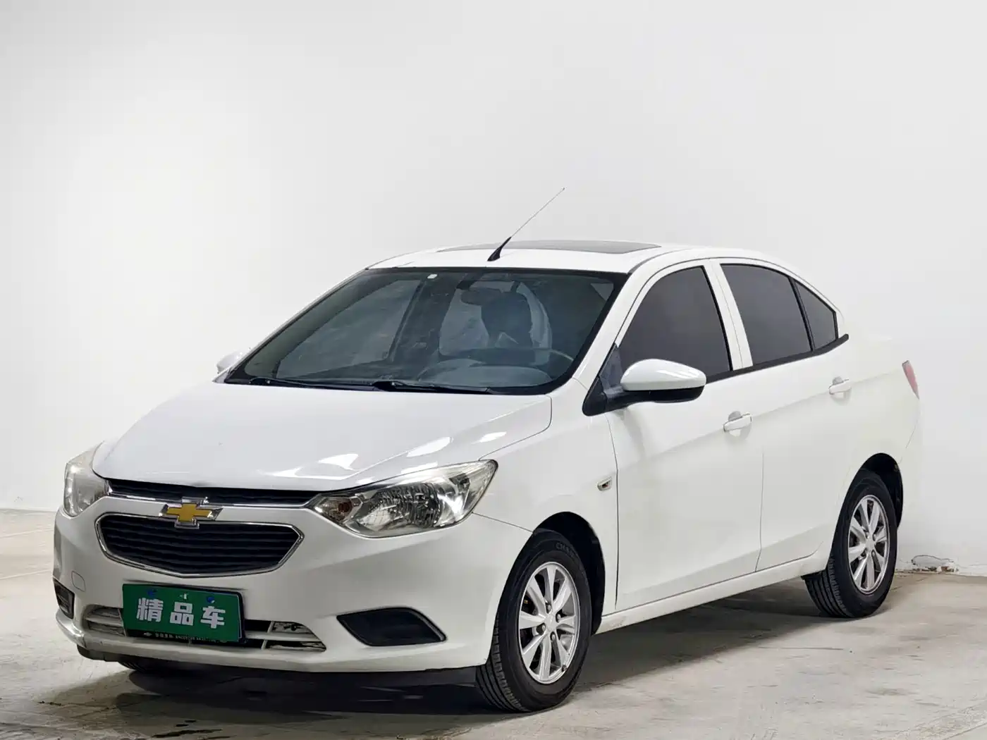 Photo 1 - Chevrolet Sail
