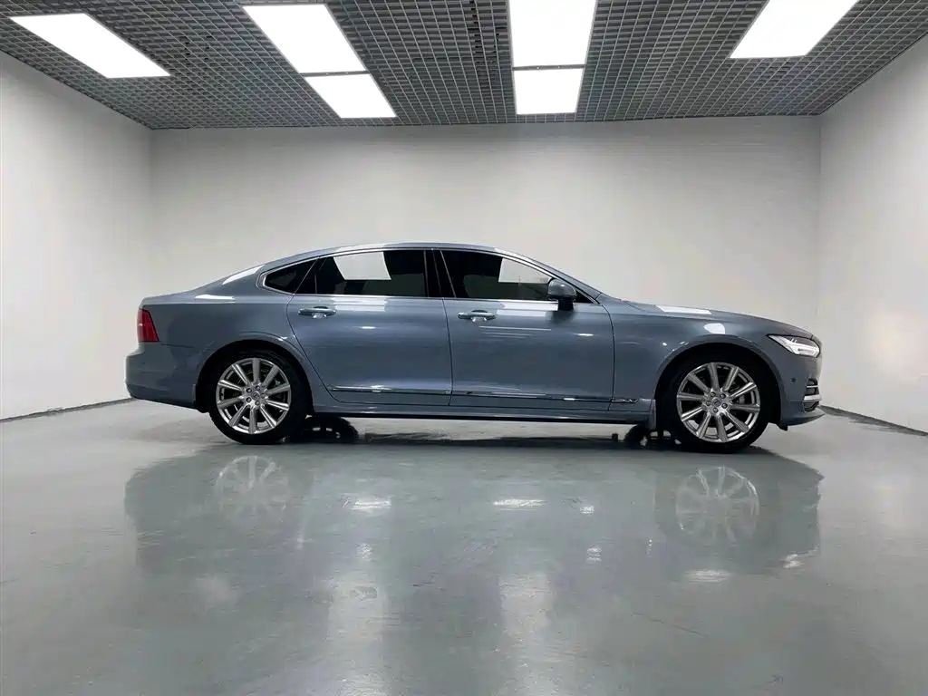 Volvo S90 2019 T5 R-Design фото 6