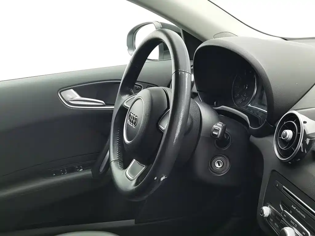 Audi A1 2016 2016 30 TFSI Sportback Design Style Edition