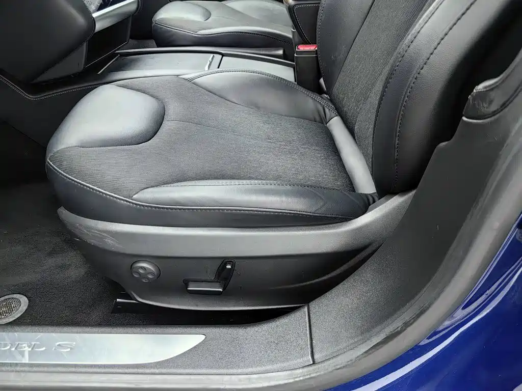 Фото 20 - Tesla Model S