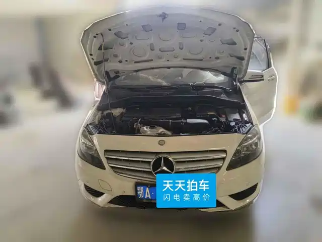 Mercedes-Benz B-Class 2012 B 180 — фото 3