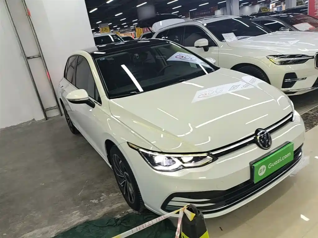 Volkswagen Golf 2023 Facelift 280TSI DSG Pro фото 4