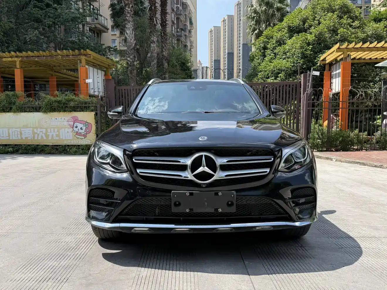 Mercedes-Benz GLC 2018 Facelift GLC 260 4MATIC Luxury фото 2
