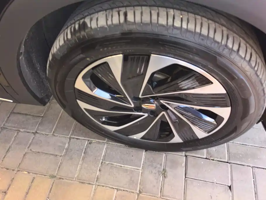 Hongqi HS7 PHEV 2025 2024 2.0T PHEV 4WD Flagship Edition 6-seater