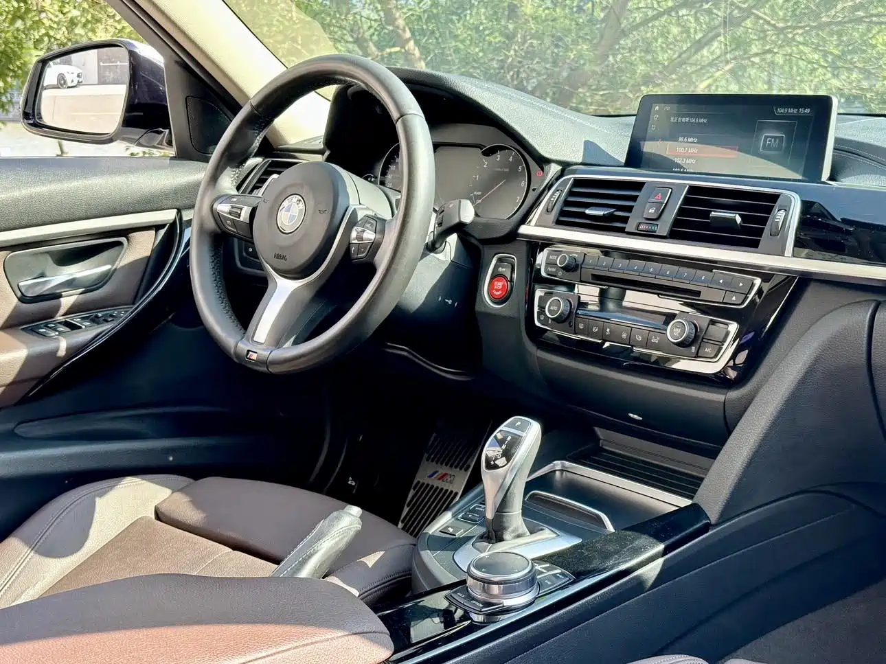Фото 16 - BMW 3 Series