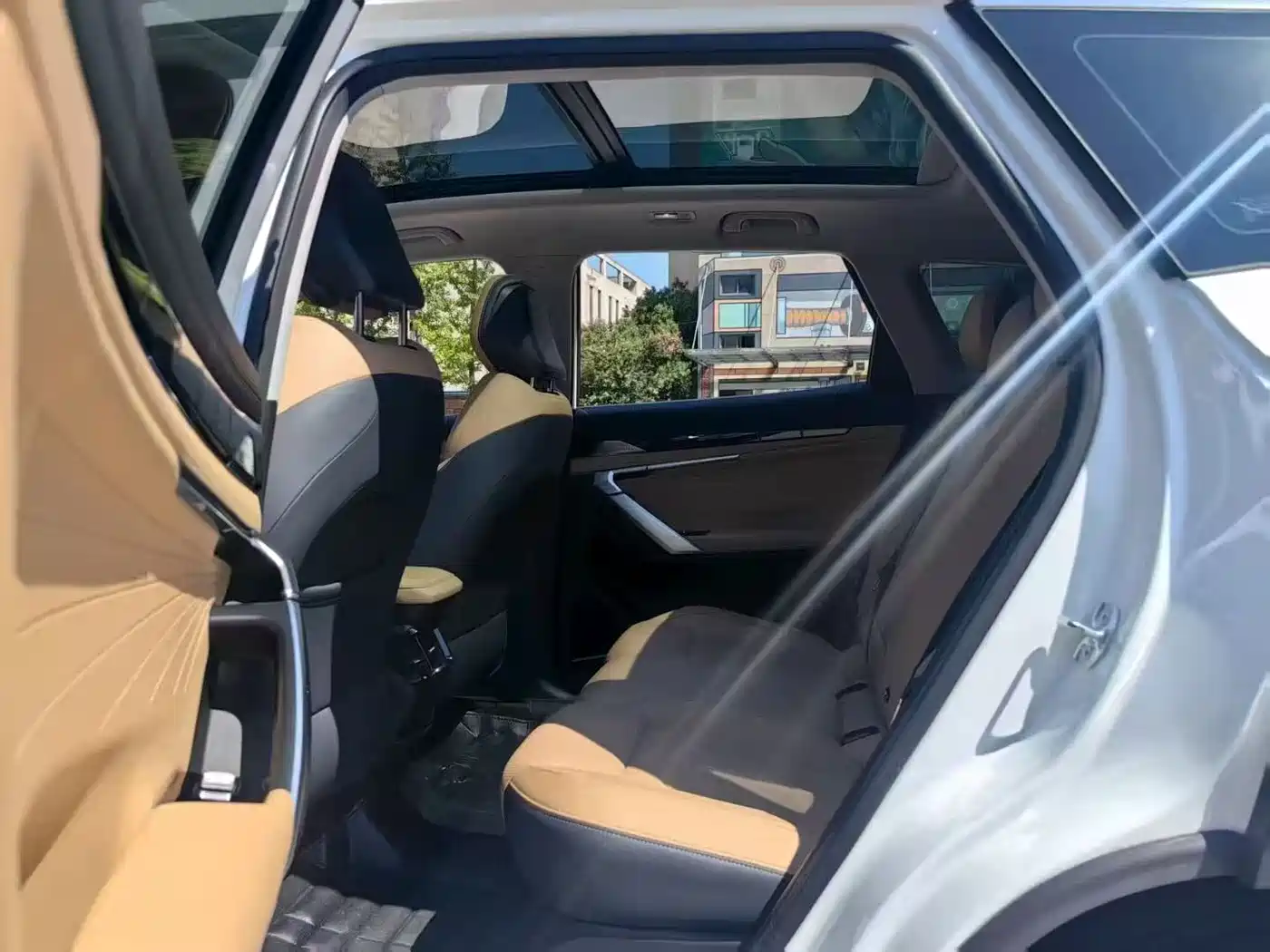 GEELY AUTOMOBILE BOYUE L