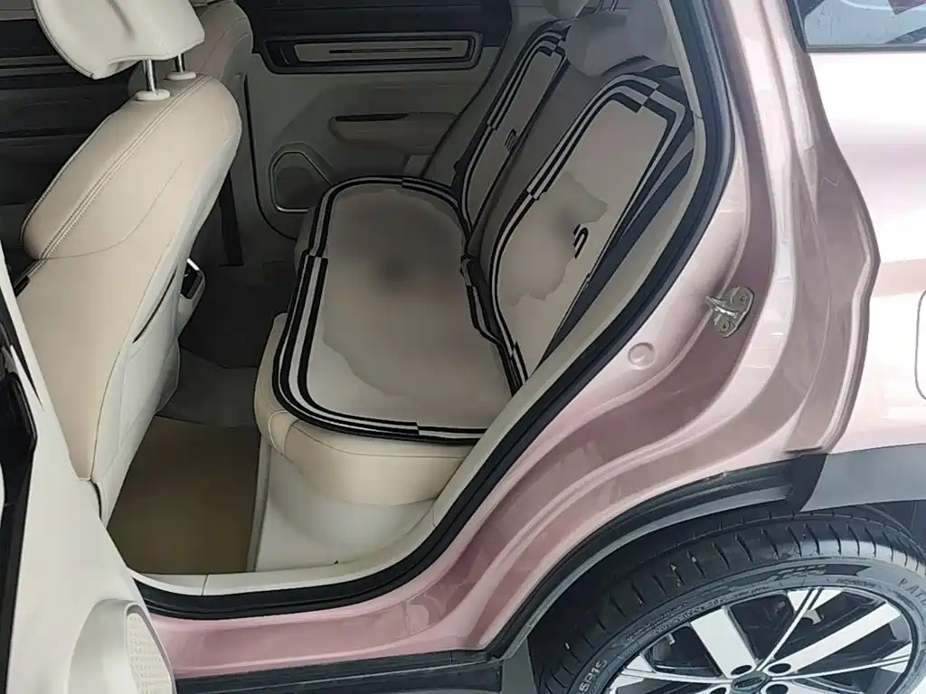 Geely ICON 2023 2023 Model 1.5TD Chocolate Deluxe Edition