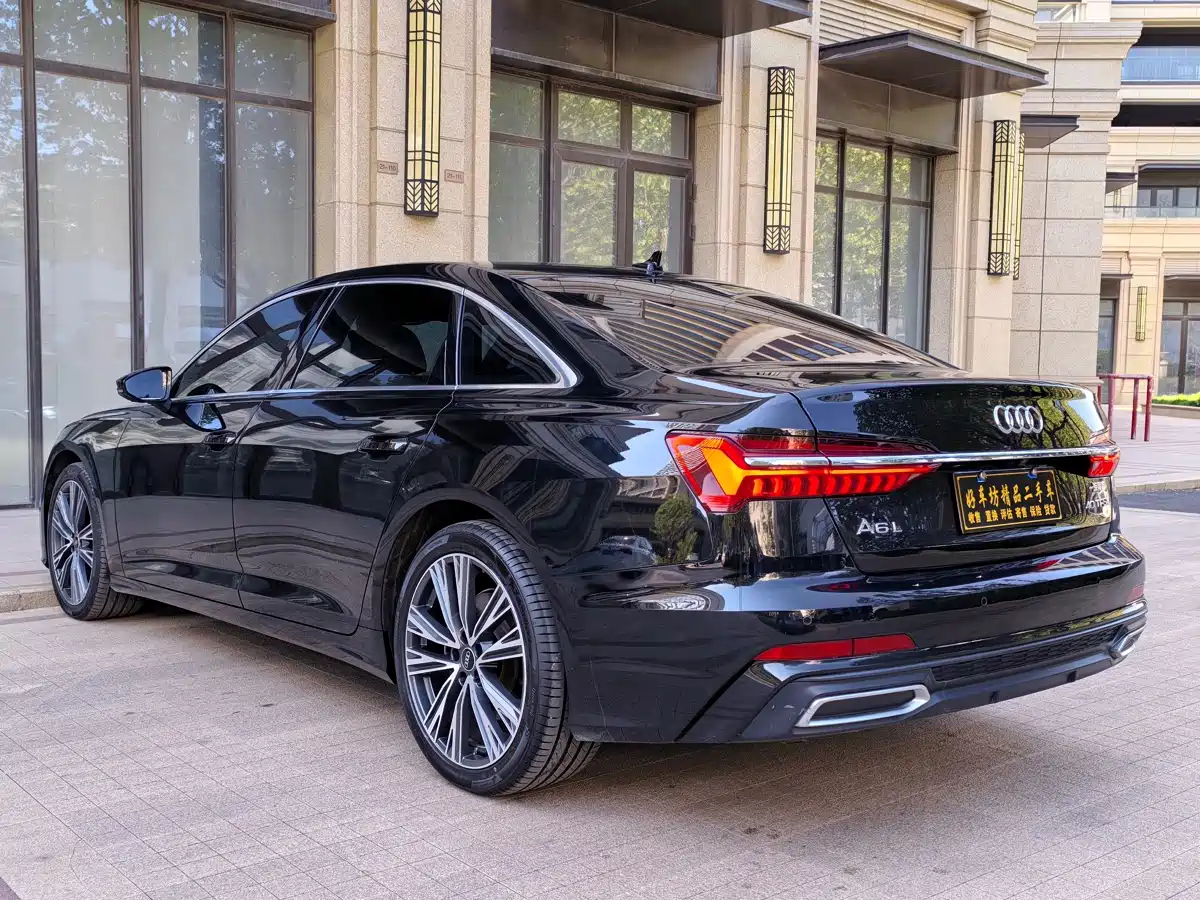 Audi A6L 2022 40 TFSI Luxury Dynamic фото 4