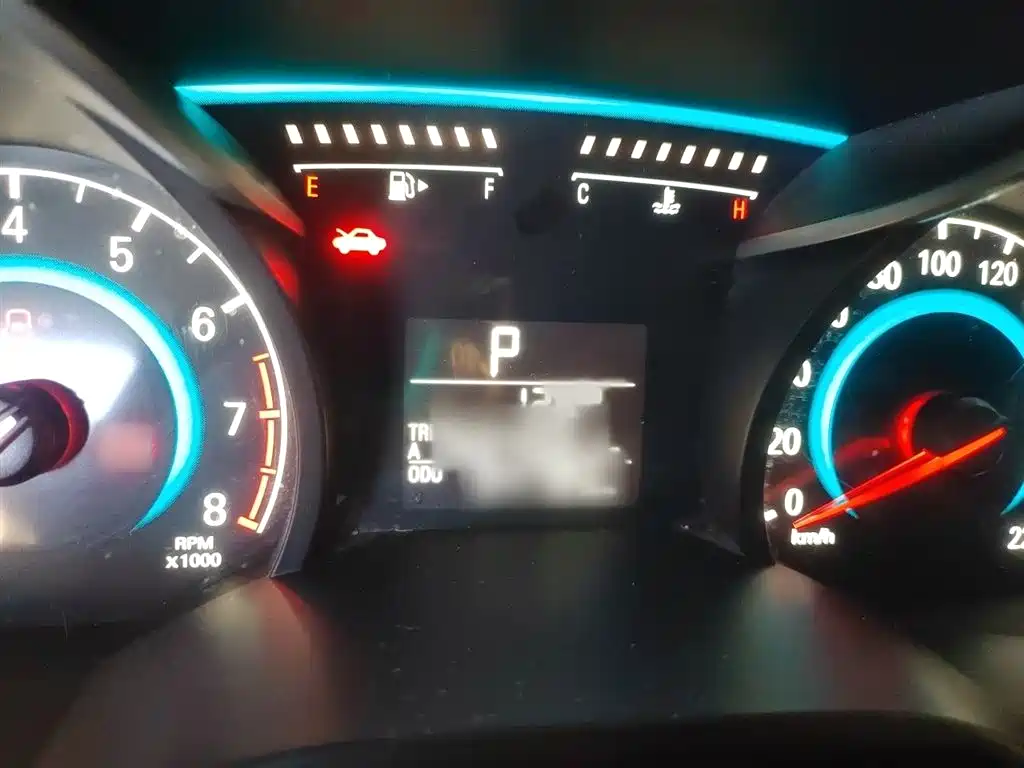 Chevrolet Cavalier 2018 320 Auto Enjoy Sunroof Edition фото 4