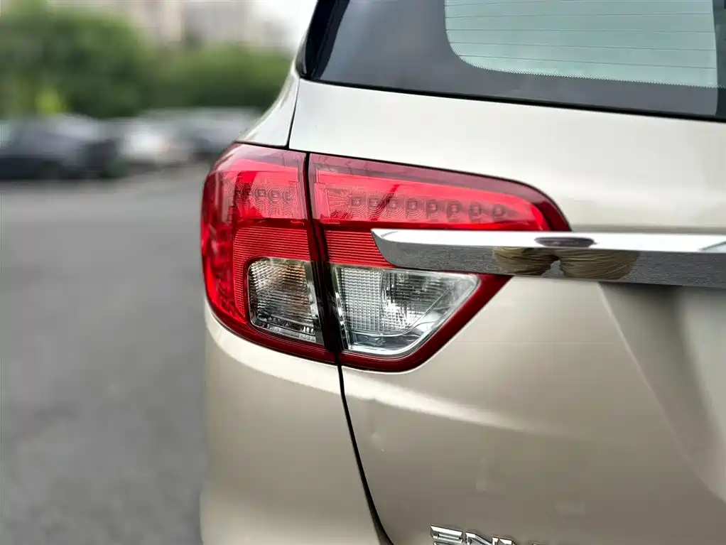 Buick Envision Plus 2016 28T 4WD Elite фото 2