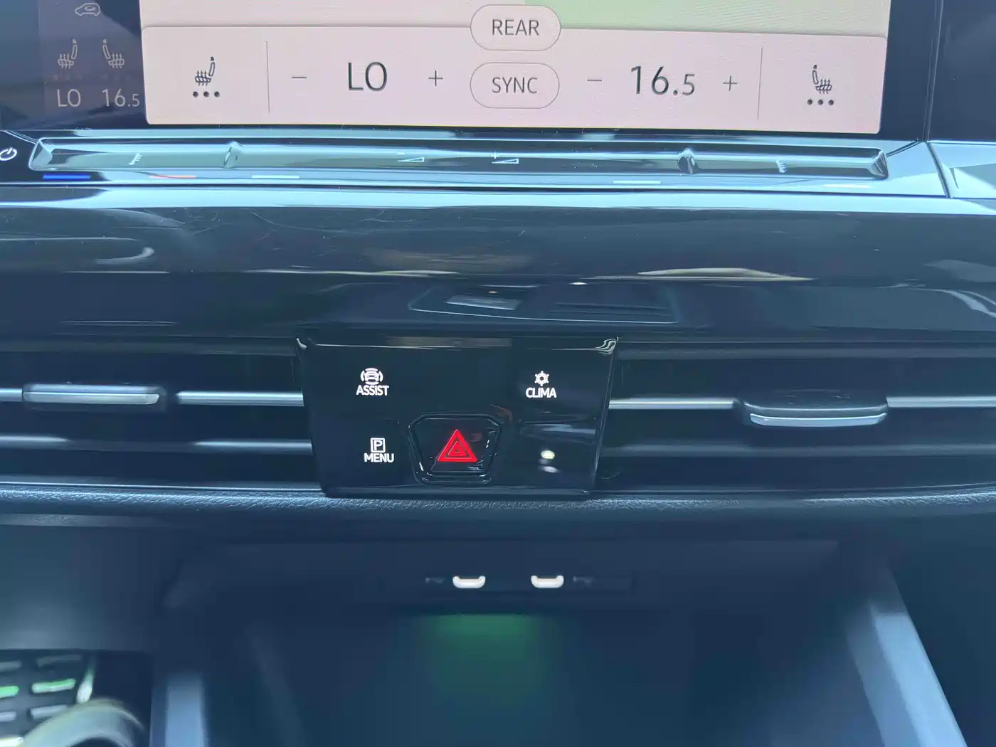 Volkswagen Golf 2021 280TSI DSG R-Line фото 17