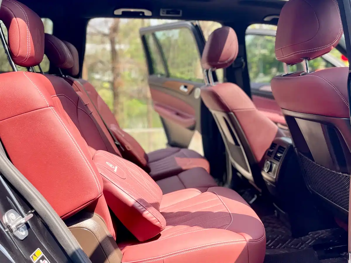 Mercedes-Benz GLS 2018 Facelift GLS 320 4MATIC фото 33