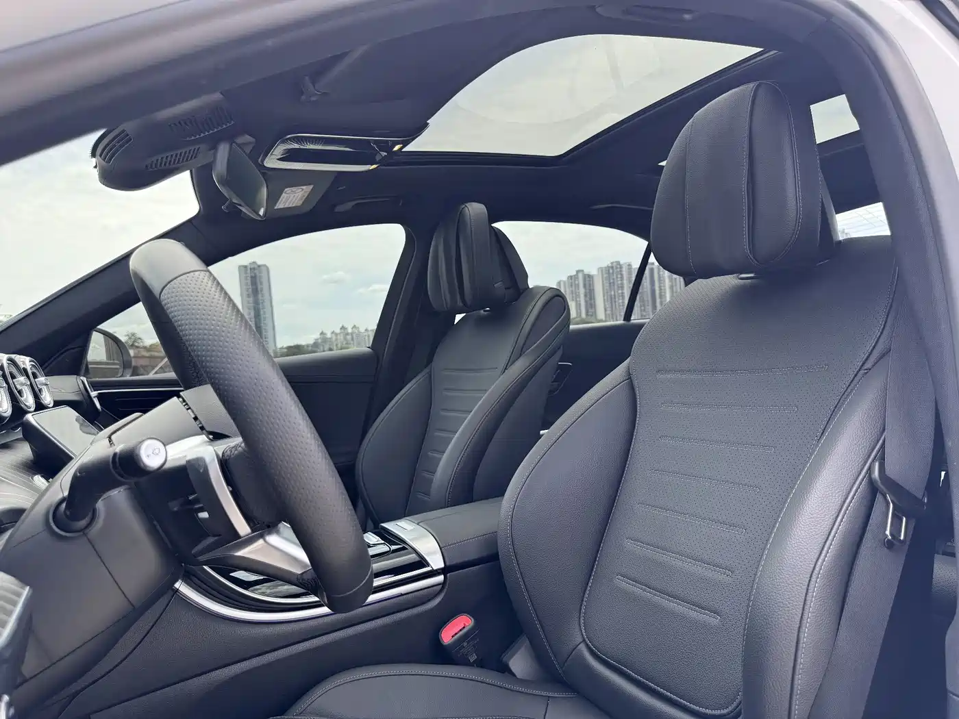 Mercedes-Benz C-Class 2023 Facelift II C 260 L Sport Edition фото 10