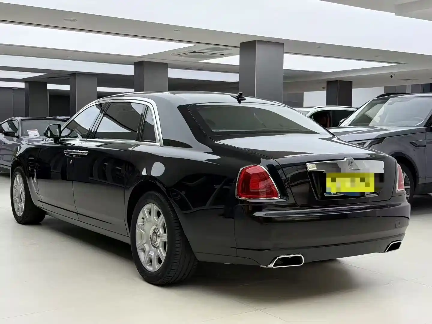 Фото 4 - Rolls-Royce Ghost