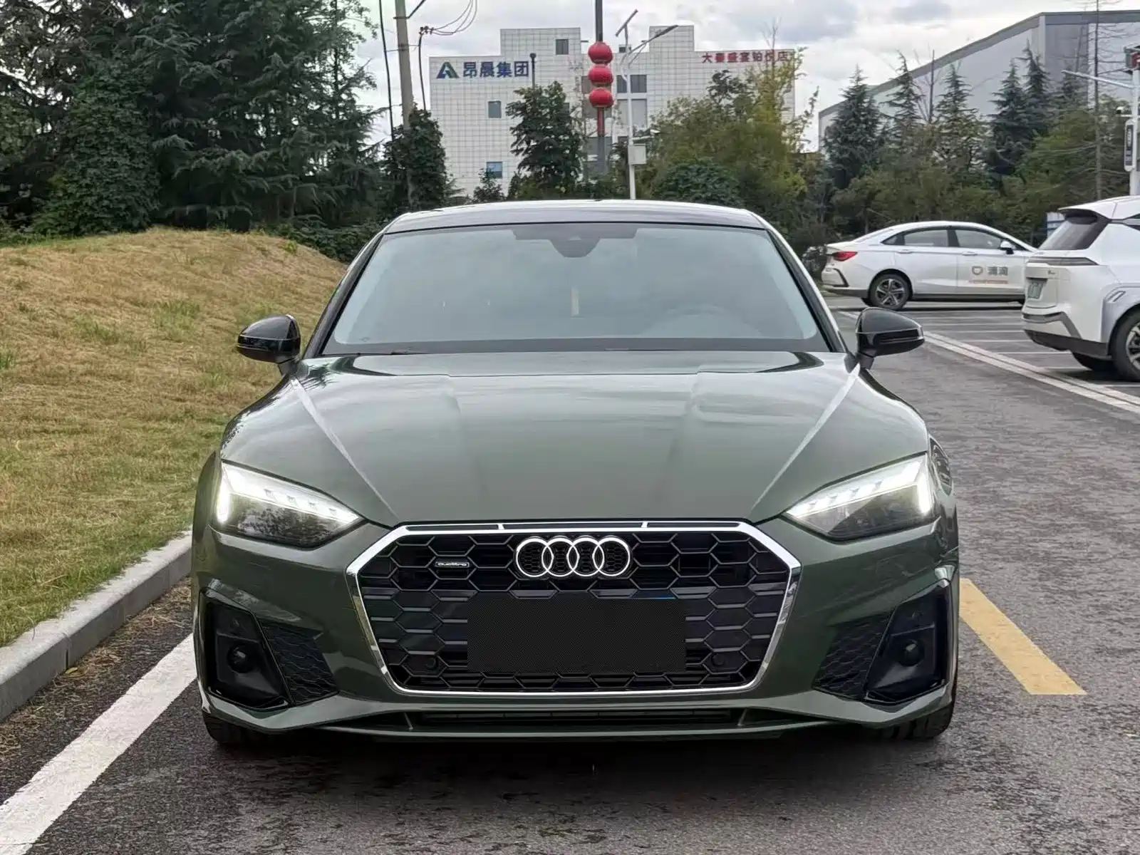 Photo 2 - Audi A5 (Import)
