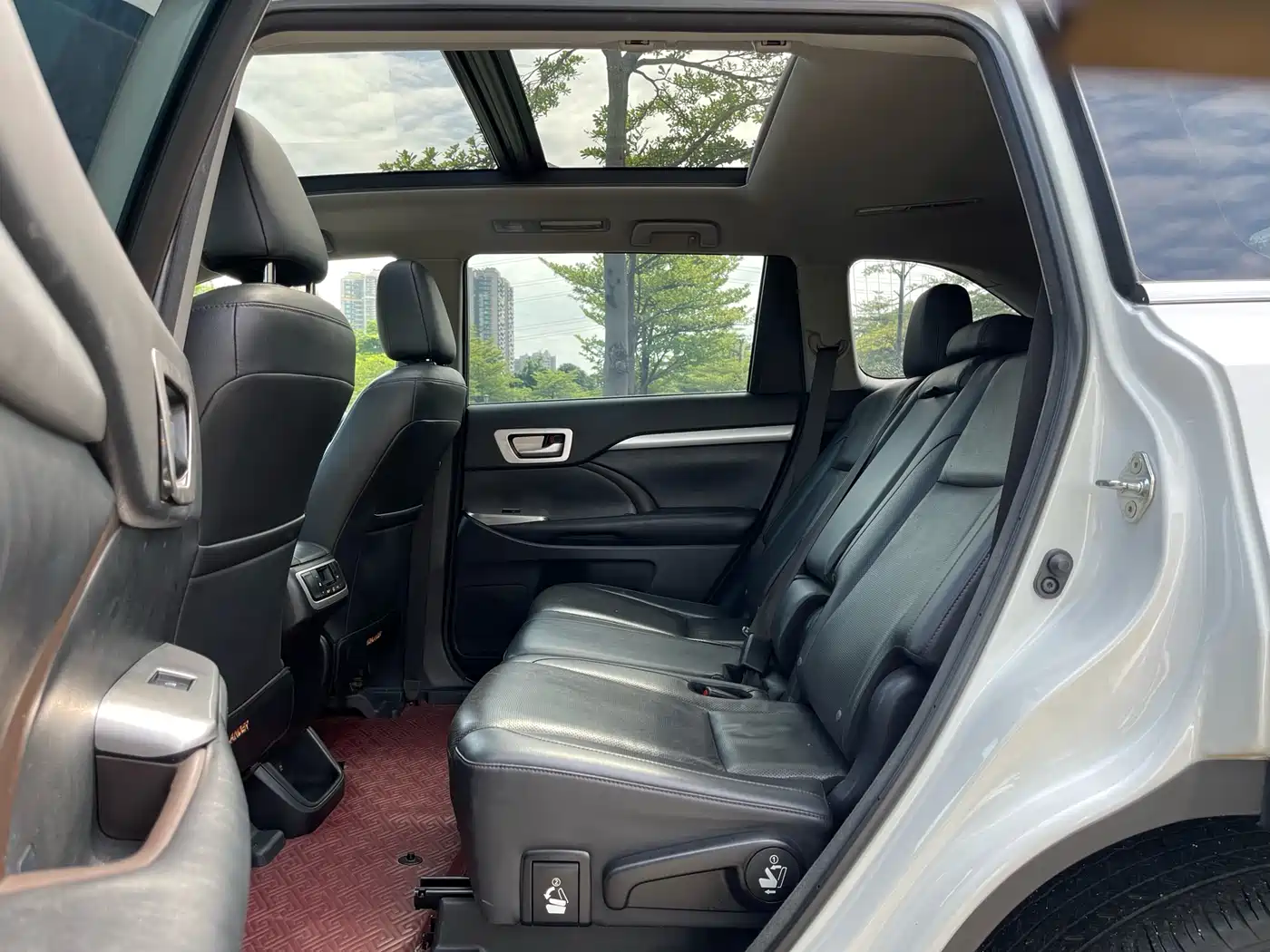 Toyota Highlander 2018 2.0T 4WD Luxury 7-seater (China V) фото 13