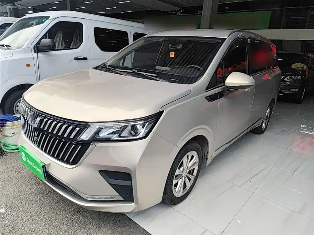 Wuling Motors Wuling Jiachen 2022 1.5L Manual Free Comfort
