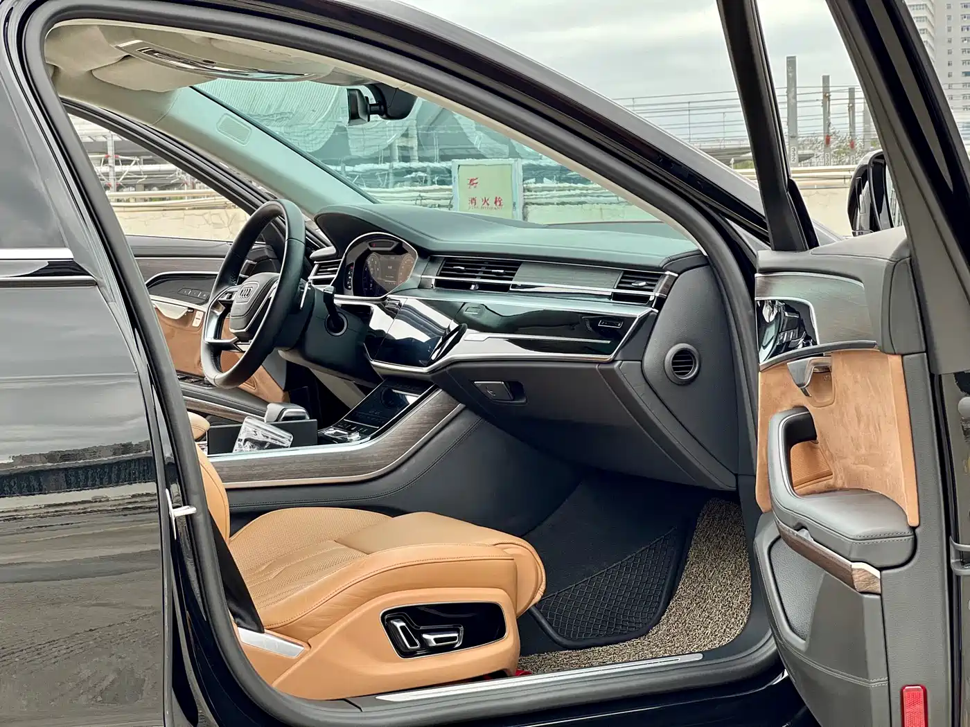 Audi A8 2019 A8L 55 TFSI quattro Premium фото 6