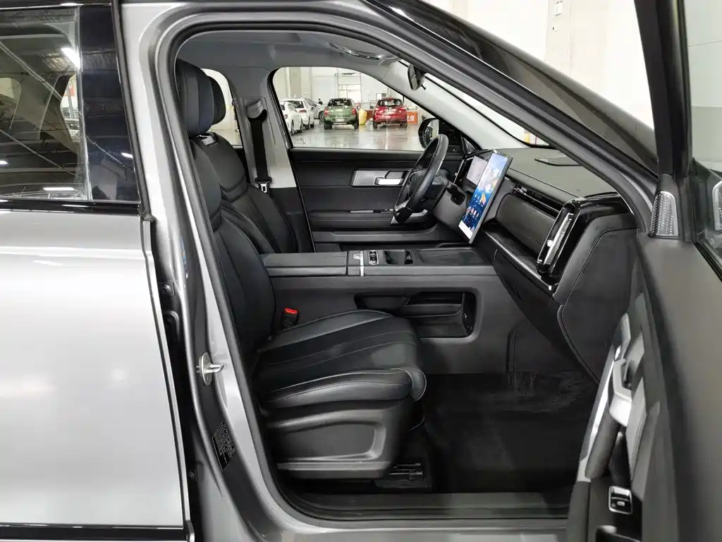 Фото 23 - Chery Tiggo 7 C-DM