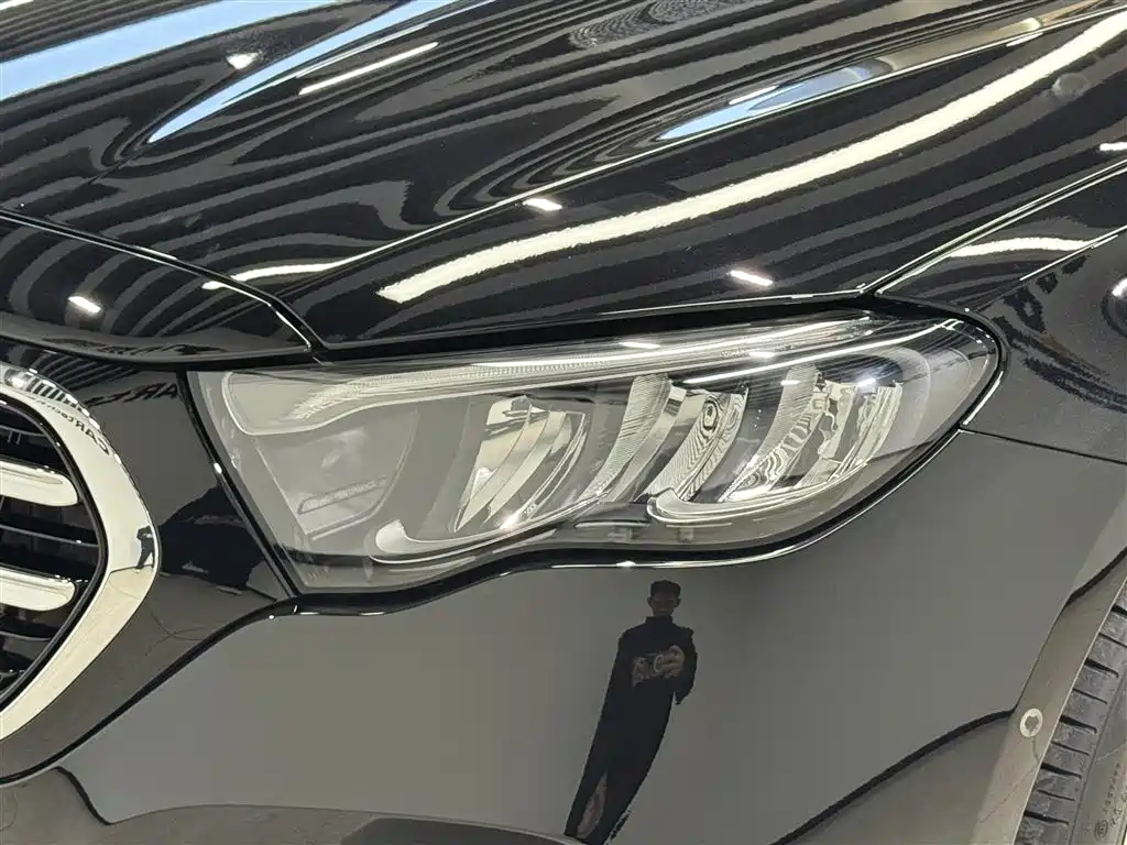Mercedes-Benz E-Class New Energy 2024 E 350 e L Plug-in Hybrid Sedan фото 8