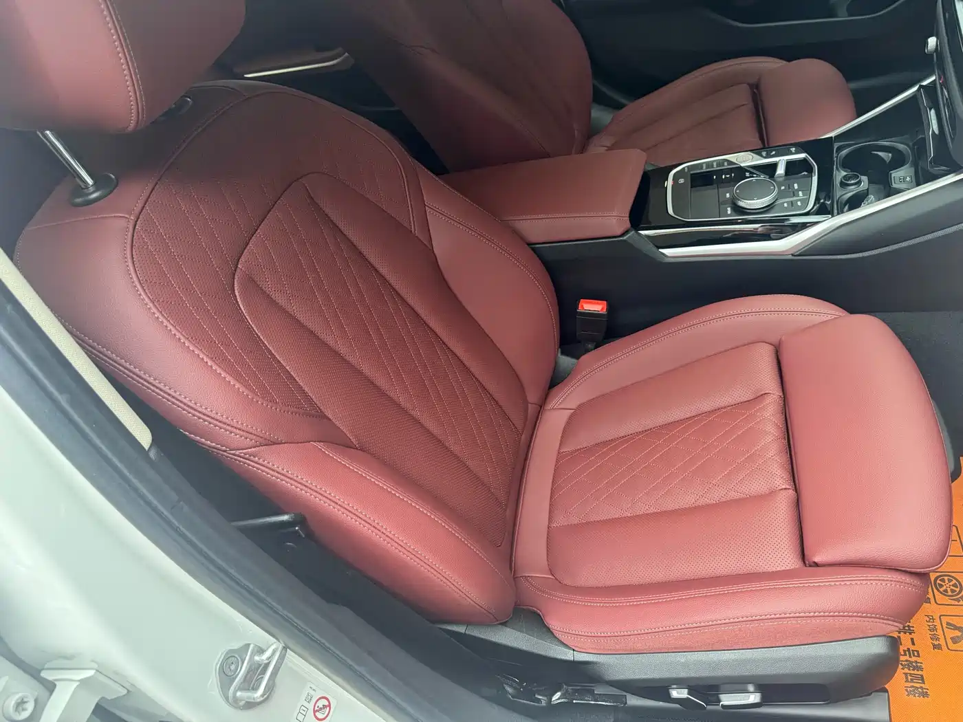 BMW 3 Series 2024 320i M Sport Package фото 14