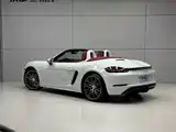 Фото 3 - Porsche 718