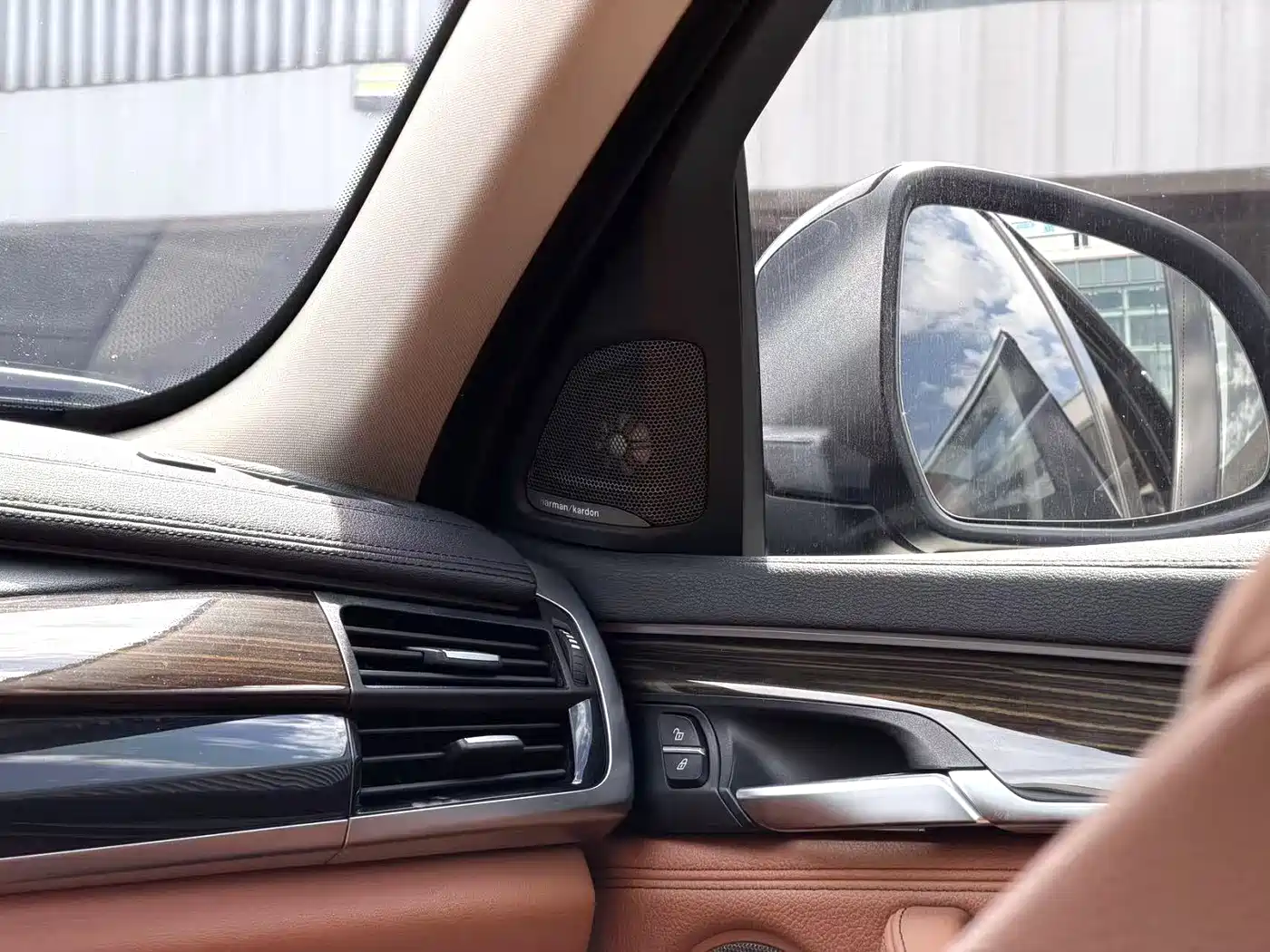 BMW X6 2015 xDrive35i Leading Type фото 9