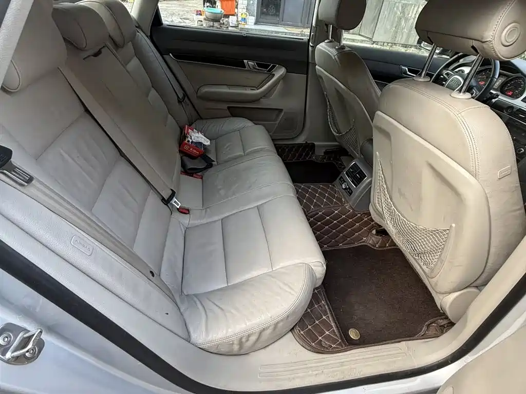 Audi A6L 2011 Model 2.4L Luxury фото 6